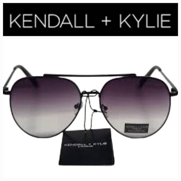Kendall & Kylie Jett Aviator Sunglasses- Black Frame/ Smoke Gradient Lens - Picture 1 of 13